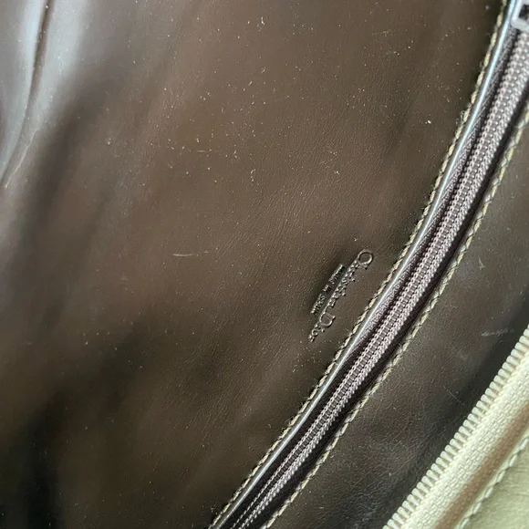 Authentic Vintage lambskin Christian Dior beige leather clutch - Picture 9 of 12
